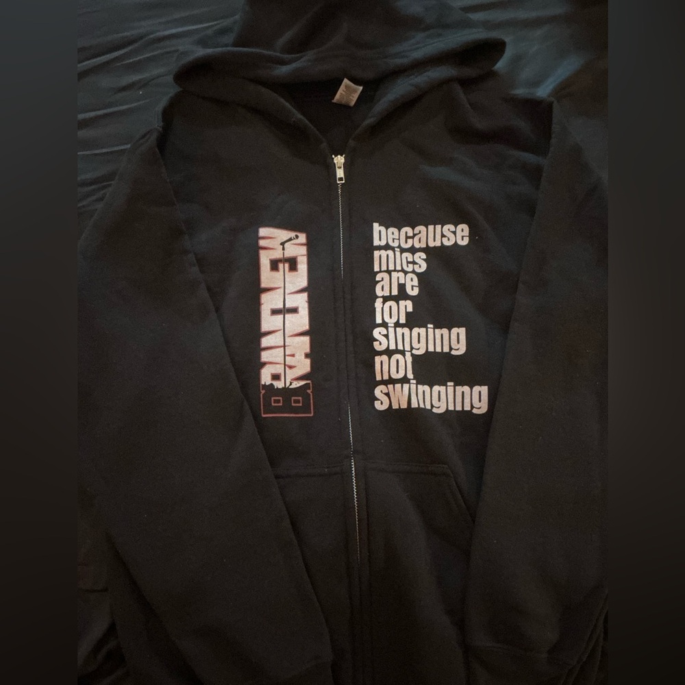 🚫SOLD🚫 BRAND NEW Mics Emo Band Zip Up Hoodie | Size Small